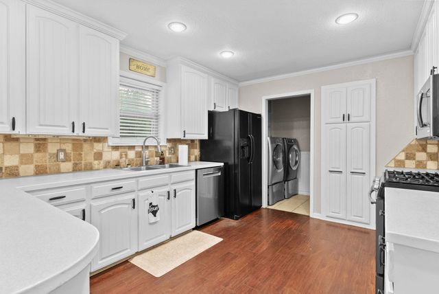 3217 Libbie St, Tyler, TX 75707