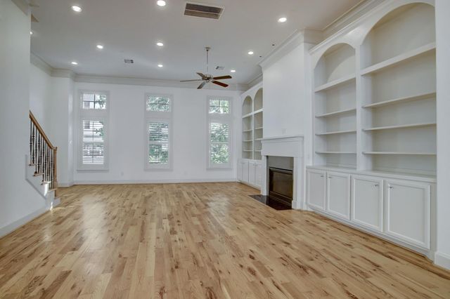 1415 Oakdale Street, Houston, TX 77004