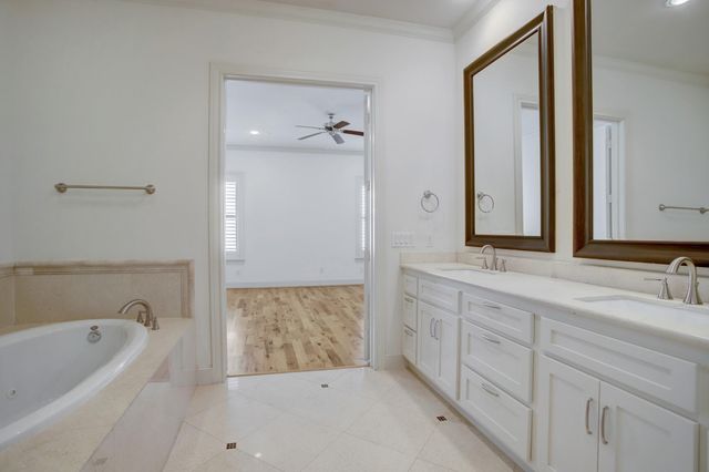 1415 Oakdale Street, Houston, TX 77004