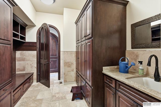 3217 S 173rd Street, Omaha, NE 68130