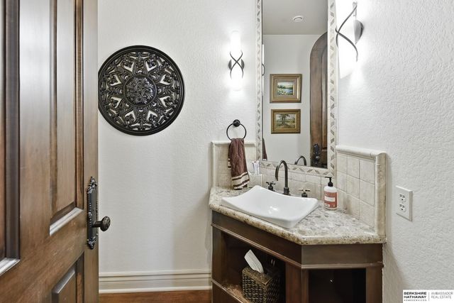 3217 S 173rd Street, Omaha, NE 68130