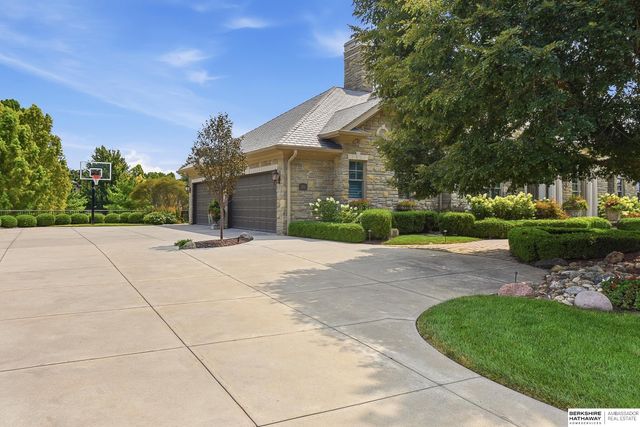 3217 S 173rd Street, Omaha, NE 68130