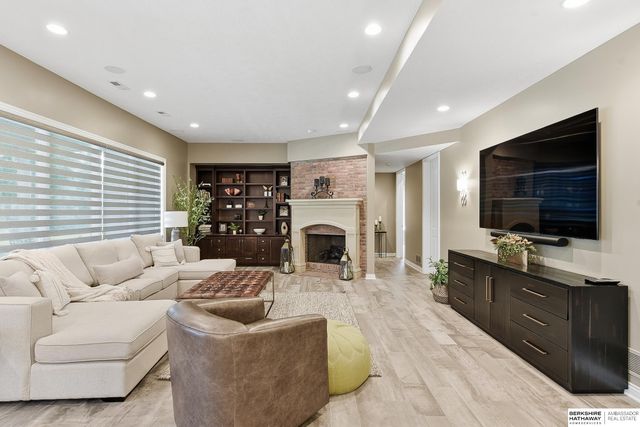 3217 S 173rd Street, Omaha, NE 68130