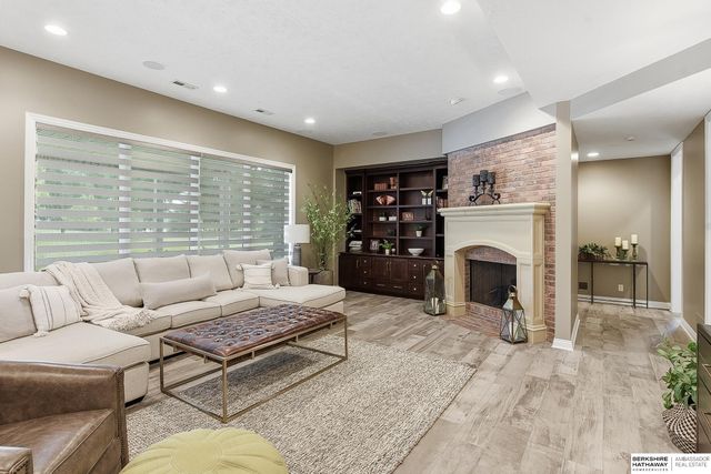 3217 S 173rd Street, Omaha, NE 68130