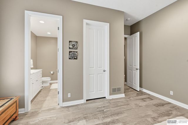 3217 S 173rd Street, Omaha, NE 68130