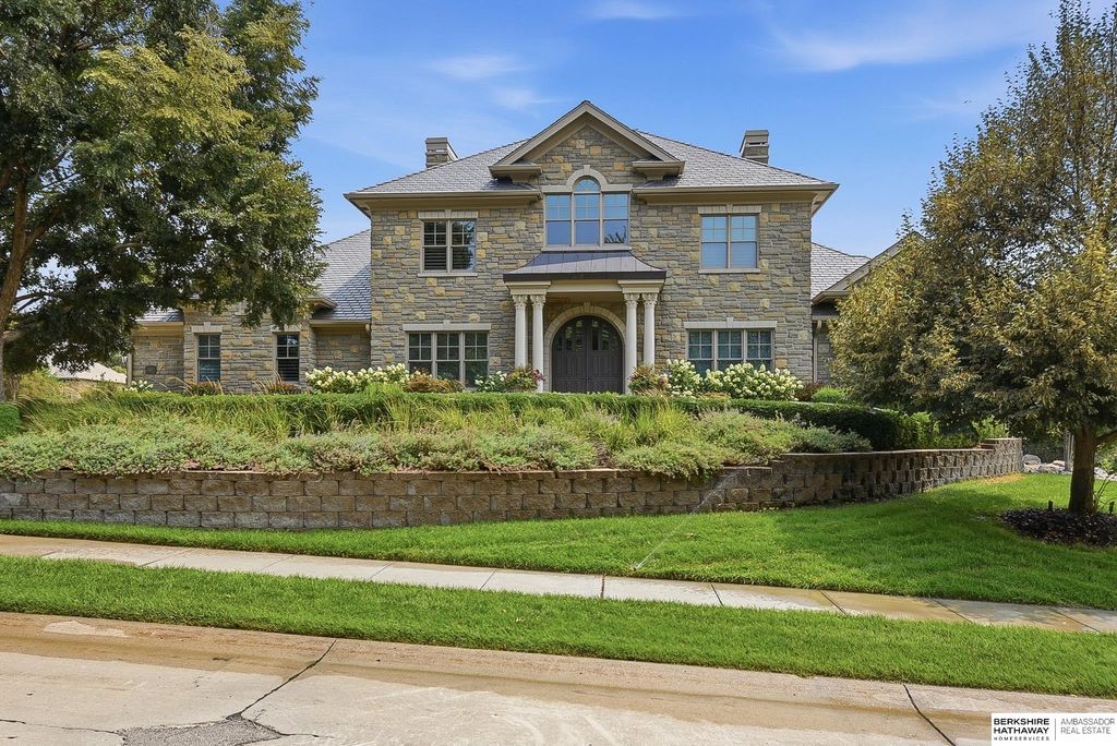 3217 S 173rd Street, Omaha, NE 68130