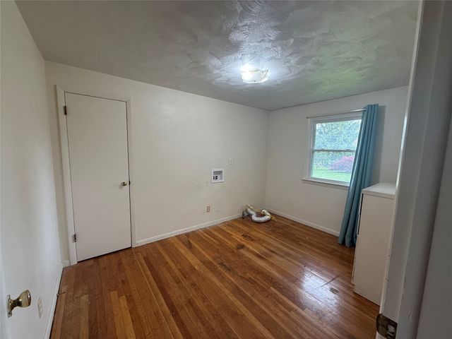 4520 BUDD Drive, Erie, PA 16506