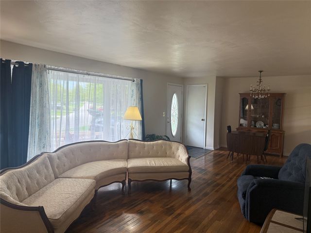 4520 BUDD Drive, Erie, PA 16506