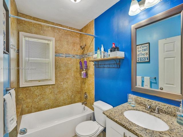 615 SW 4th Ave 1-2, Fort Lauderdale, FL 33315
