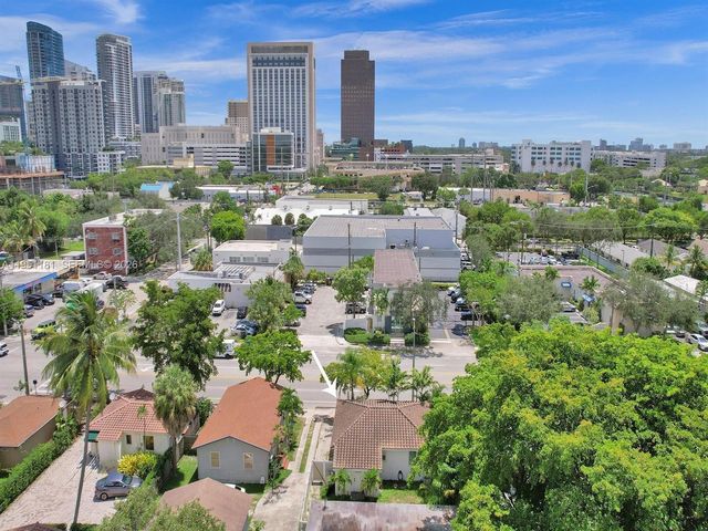 615 SW 4th Ave 1-2, Fort Lauderdale, FL 33315