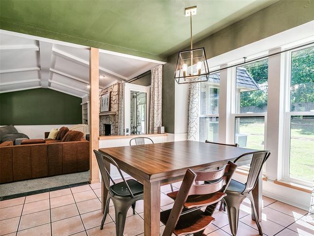 1812 Dove Court, Edmond, OK 73034