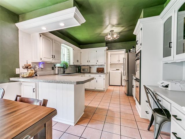 1812 Dove Court, Edmond, OK 73034