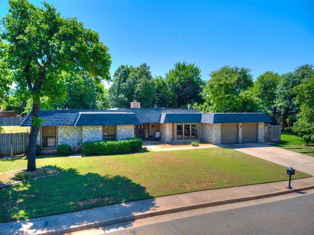 1812 Dove Court, Edmond, OK 73034