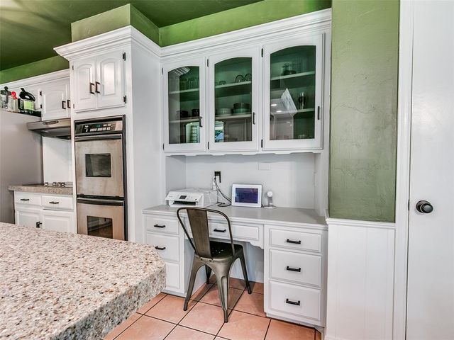 1812 Dove Court, Edmond, OK 73034