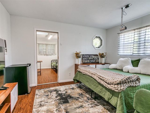 1812 Dove Court, Edmond, OK 73034