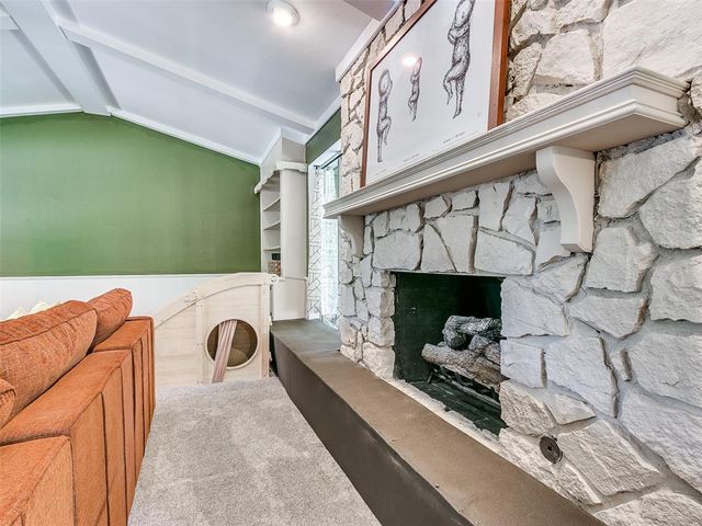 1812 Dove Court, Edmond, OK 73034