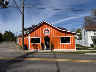 6976-6978 Rings Road, Dublin, OH 43016