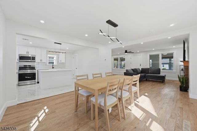 240 Crawford Pl, Elizabeth City, NJ 07208