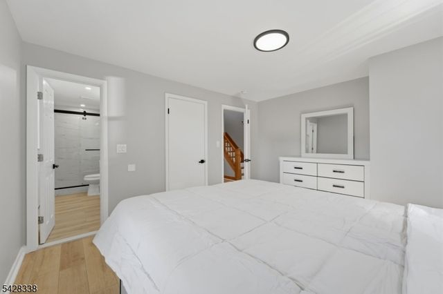 240 Crawford Pl, Elizabeth City, NJ 07208