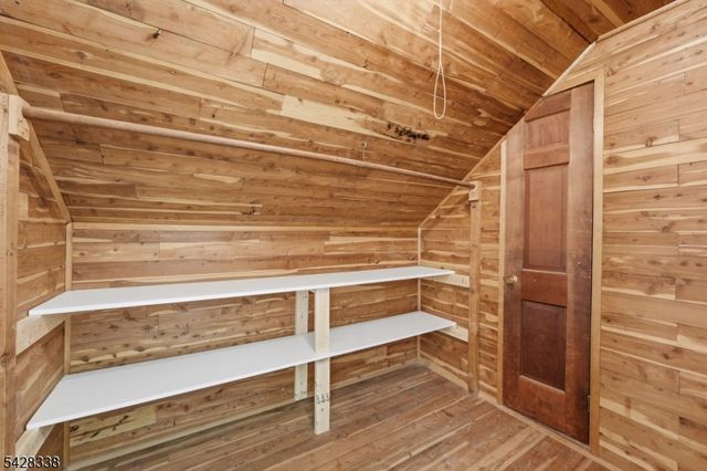 240 Crawford Pl, Elizabeth City, NJ 07208