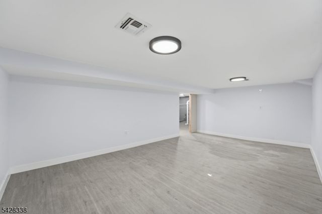 240 Crawford Pl, Elizabeth City, NJ 07208