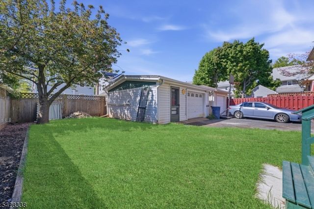 240 Crawford Pl, Elizabeth City, NJ 07208