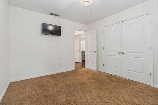 360 Forest Trail Drive, Berea, KY 40403