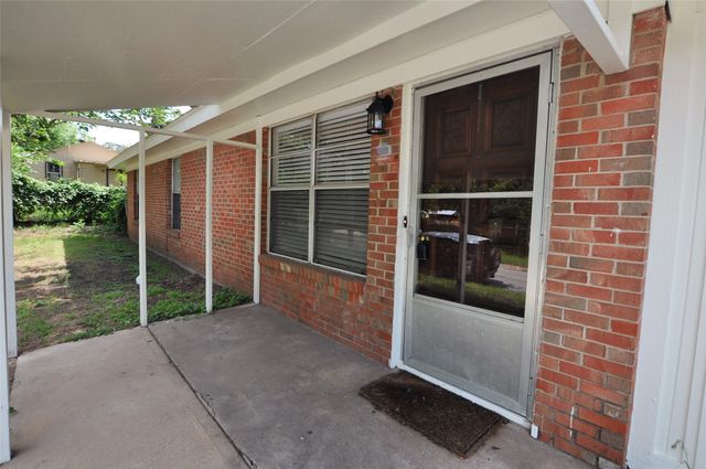 507 N Merrimac Street, Weatherford, TX 76086