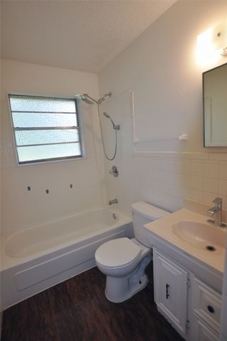 507 N Merrimac Street, Weatherford, TX 76086