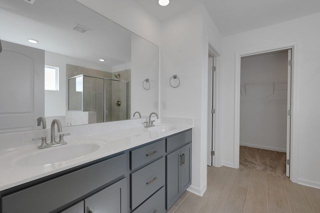 245 West Millbrook Drive, Spring Hill, TN 37174