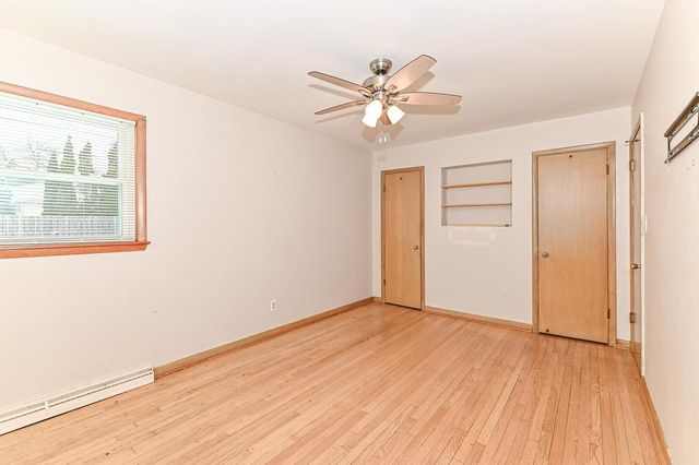 7038 W Lakefield DRIVE, Milwaukee, WI 53219