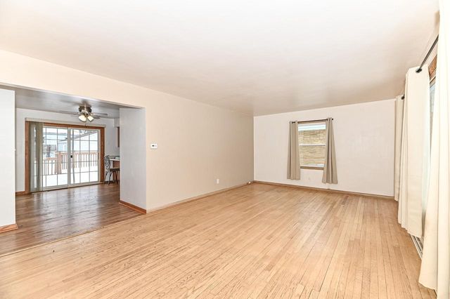 7038 W Lakefield DRIVE, Milwaukee, WI 53219