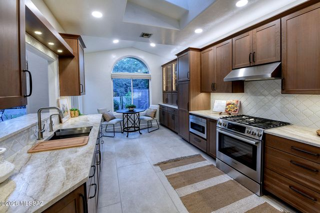 6376 E Placita Divina, Tucson, AZ 85750