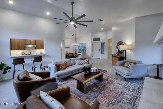 6376 E Placita Divina, Tucson, AZ 85750