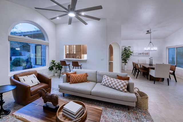 6376 E Placita Divina, Tucson, AZ 85750