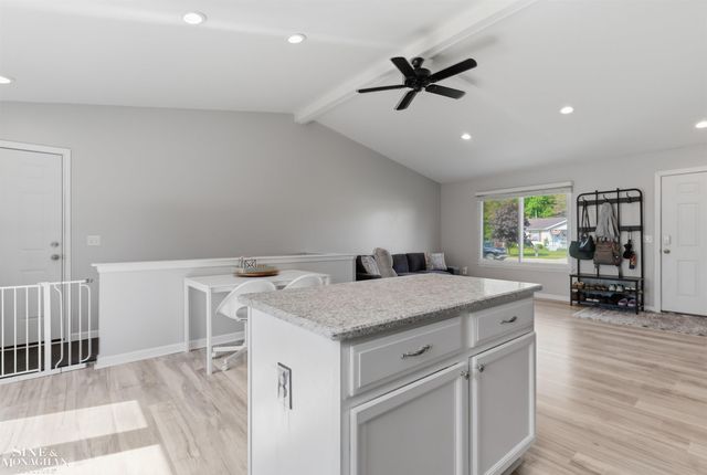 1045 April Lane, Marysville, MI 48040