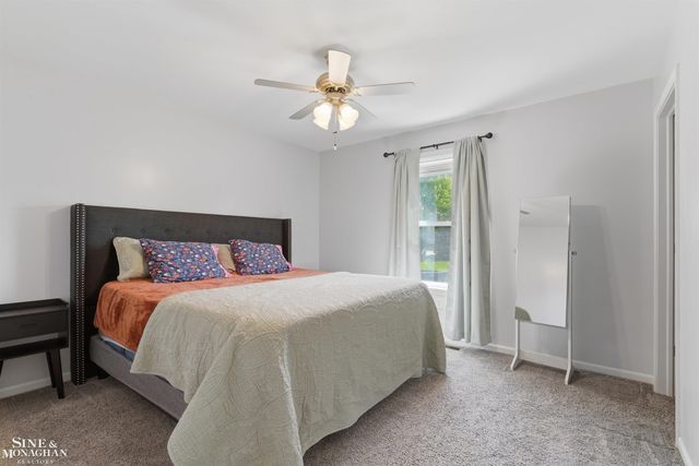 1045 April Lane, Marysville, MI 48040