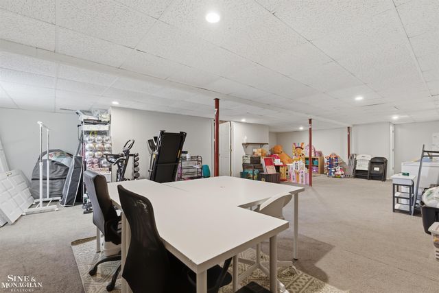 1045 April Lane, Marysville, MI 48040