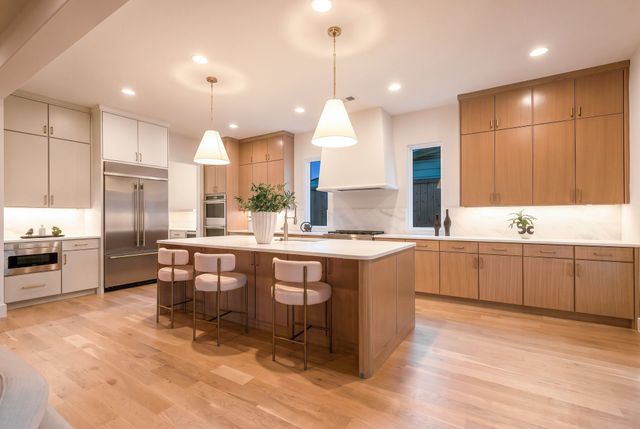 7212 Wake Forrest Drive, Dallas, TX 75214