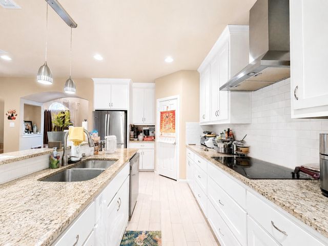 6802 Christina Lane, Garland, TX 75043