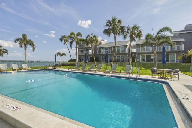 1351 GULF BOULEVARD 202, Clearwater Beach, FL 33767