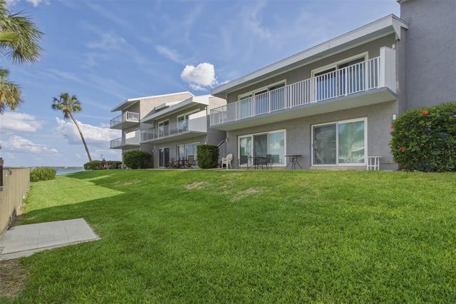 1351 GULF BOULEVARD 202, Clearwater Beach, FL 33767