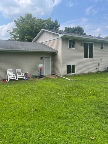 436 3rd Street NW, Saint Michael, MN 55376
