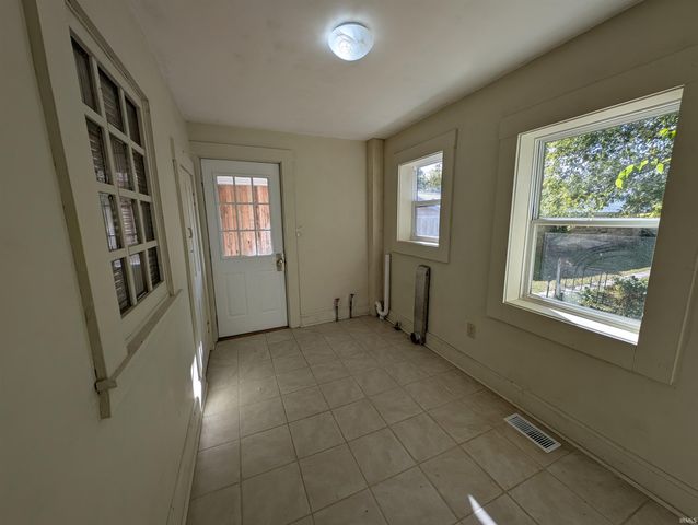 2211 H Street, Bedford, IN 47421