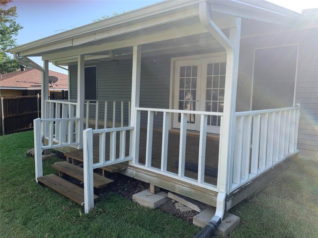 411 S Benge Street, Mckinney, TX 75069