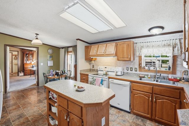 1332 SPEARFISH MOUNTAIN LN, Spearfish, SD 57783