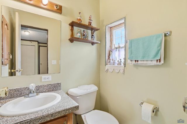 1332 SPEARFISH MOUNTAIN LN, Spearfish, SD 57783