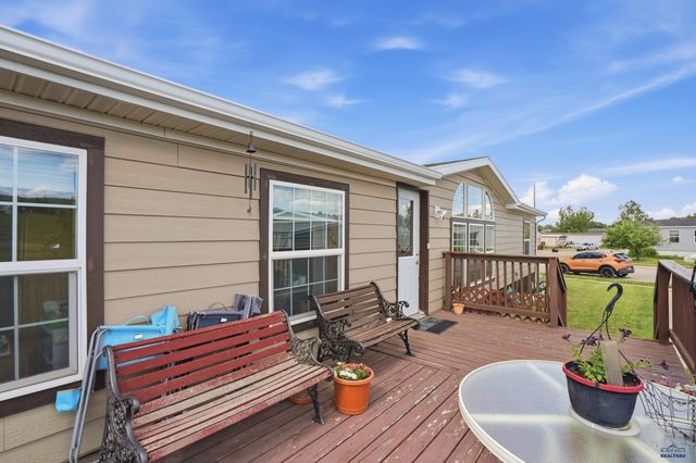 1332 SPEARFISH MOUNTAIN LN, Spearfish, SD 57783