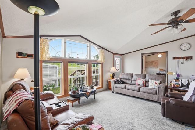 1332 SPEARFISH MOUNTAIN LN, Spearfish, SD 57783