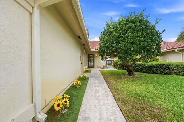 2890 Gettysburg Lane, West Palm Beach, FL 33409